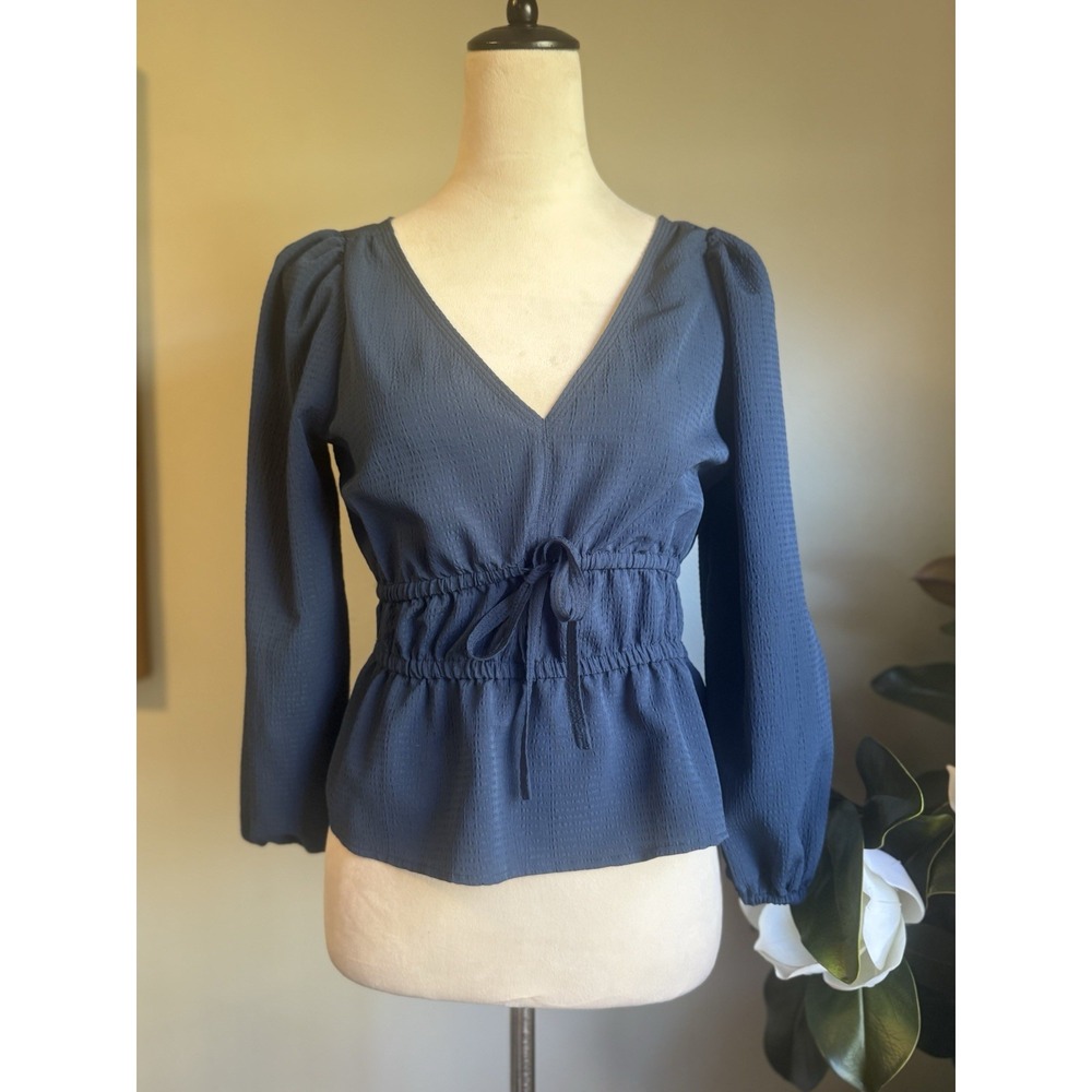 Seersucker V-Neck Peplum Top  Madewell blue shirt XS boho cottage preppy Y2K‎